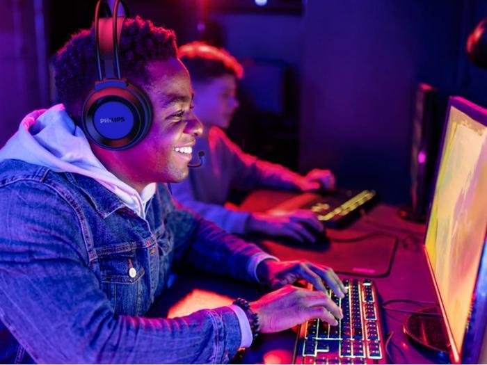 Philips Evnia TAG3BK Gaming Headset Over-Ear Kabel USB-C & 3.5mm Mic 50mm Driver Original
