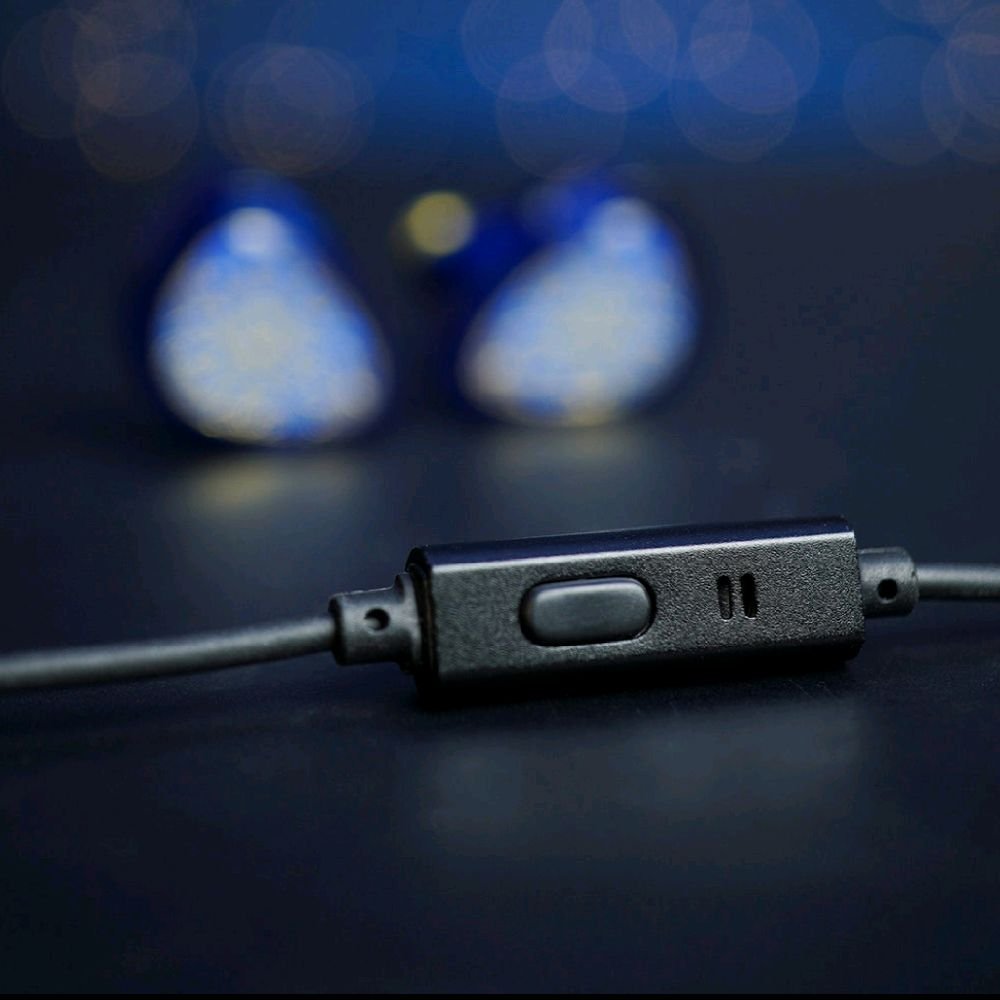 TANGZU Waner 2 / Wan Er 2 / Waner SG 2 -  10mm Dynamic Driver In-Ear Monitor Earphones Blue Limited Edition - IEM Original